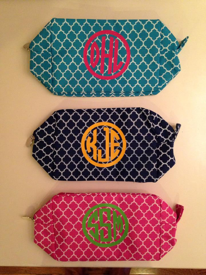 Personalize a make up bag with our Siser EasyWeed Heat Transfer Vinyl