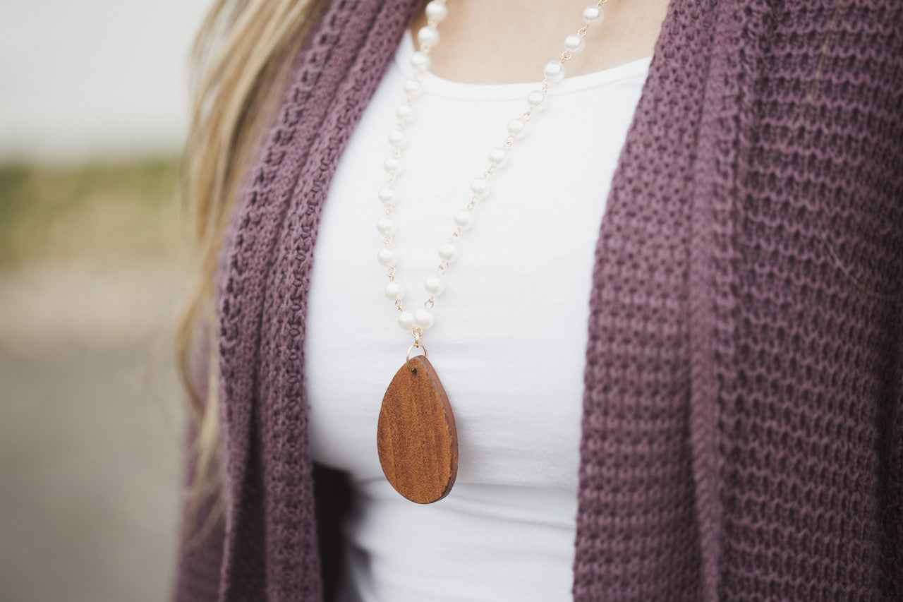 Wooden Tear Drop & Pearls Necklace