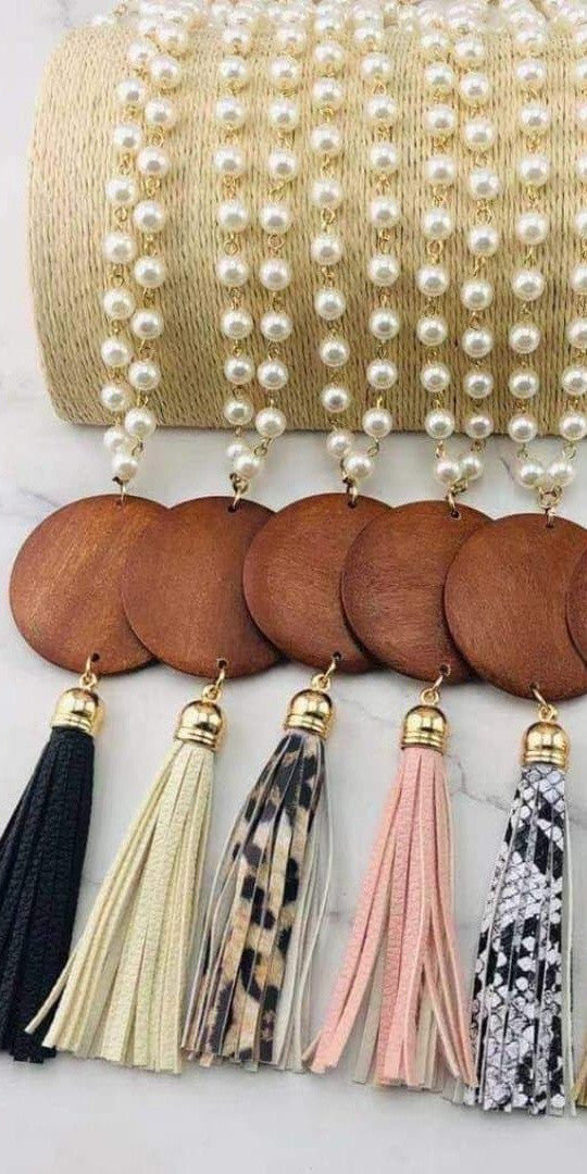 Pearl Wood Disc Necklace with Tassel