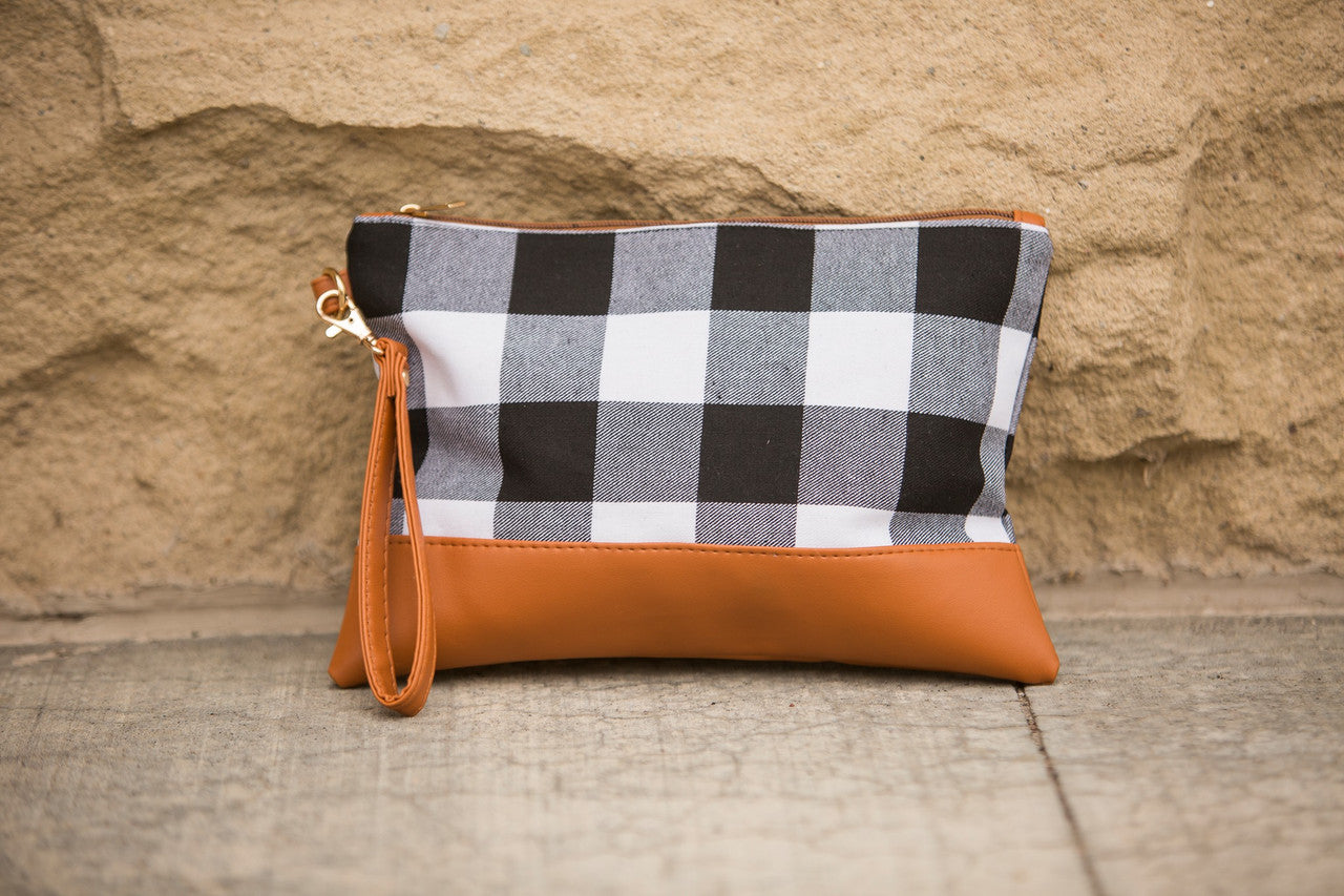 Buffalo Plaid Wristlet White