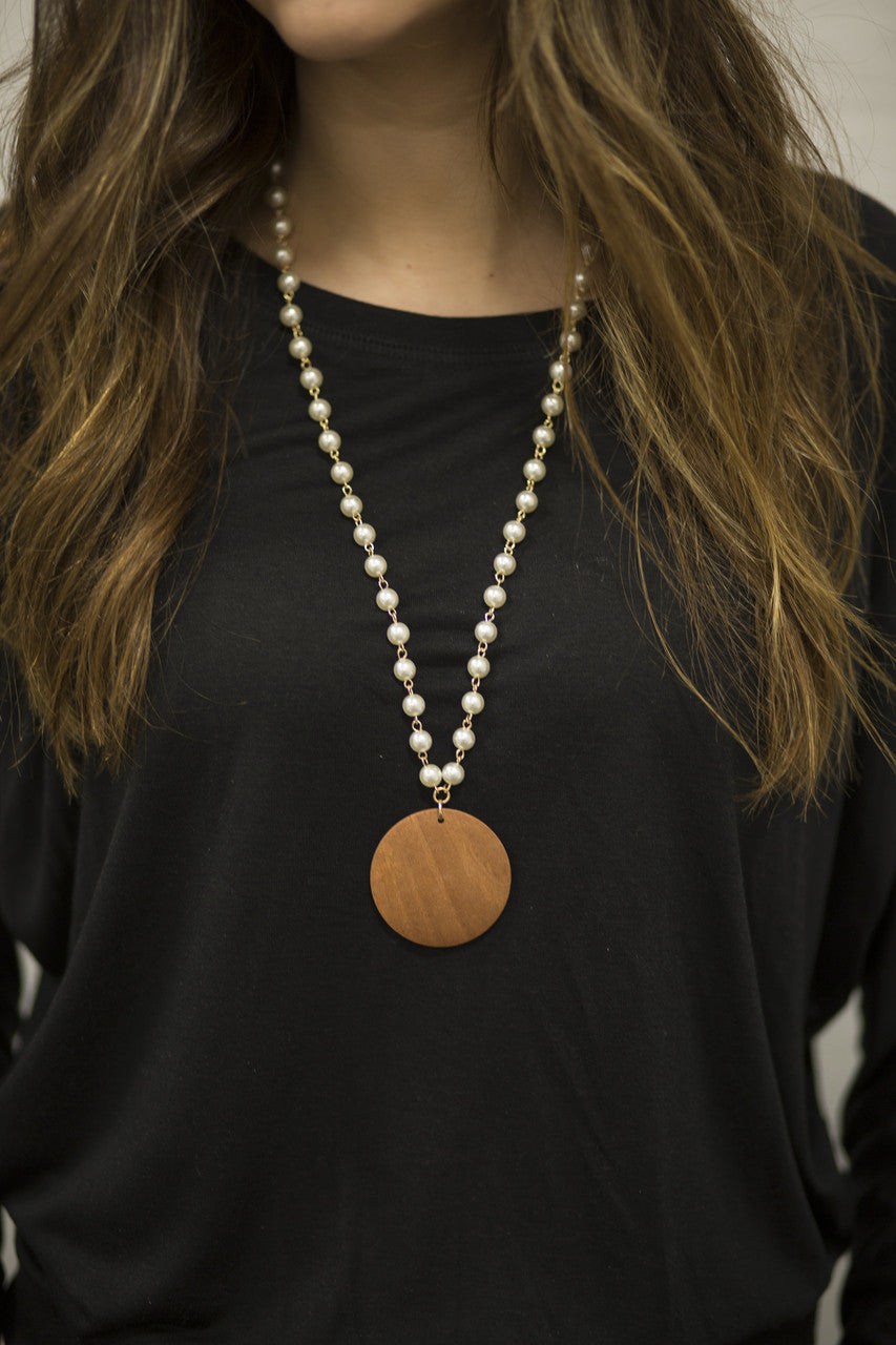 Wooden Round Necklace with Pearl Chain