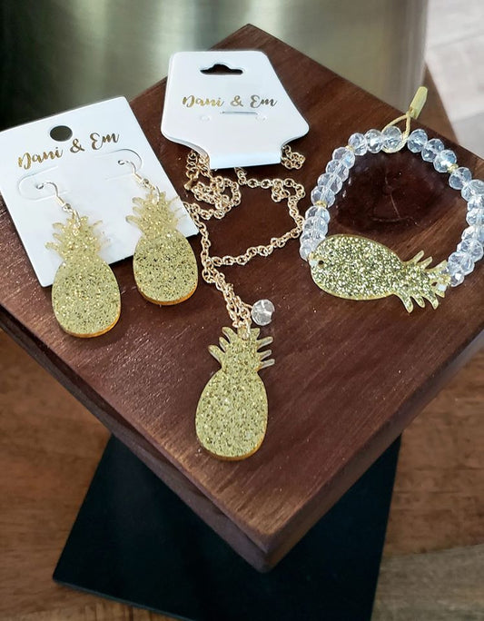 Pineapple Glitter Gold Necklace (Sold Separately)