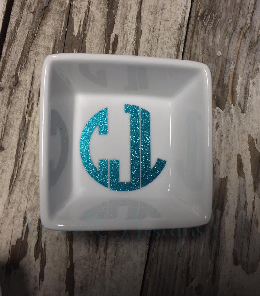 Make a ring dish with our MVD Glitter Vinyl (tip: these small ceramic dishes can be found at Pier1 and Target)